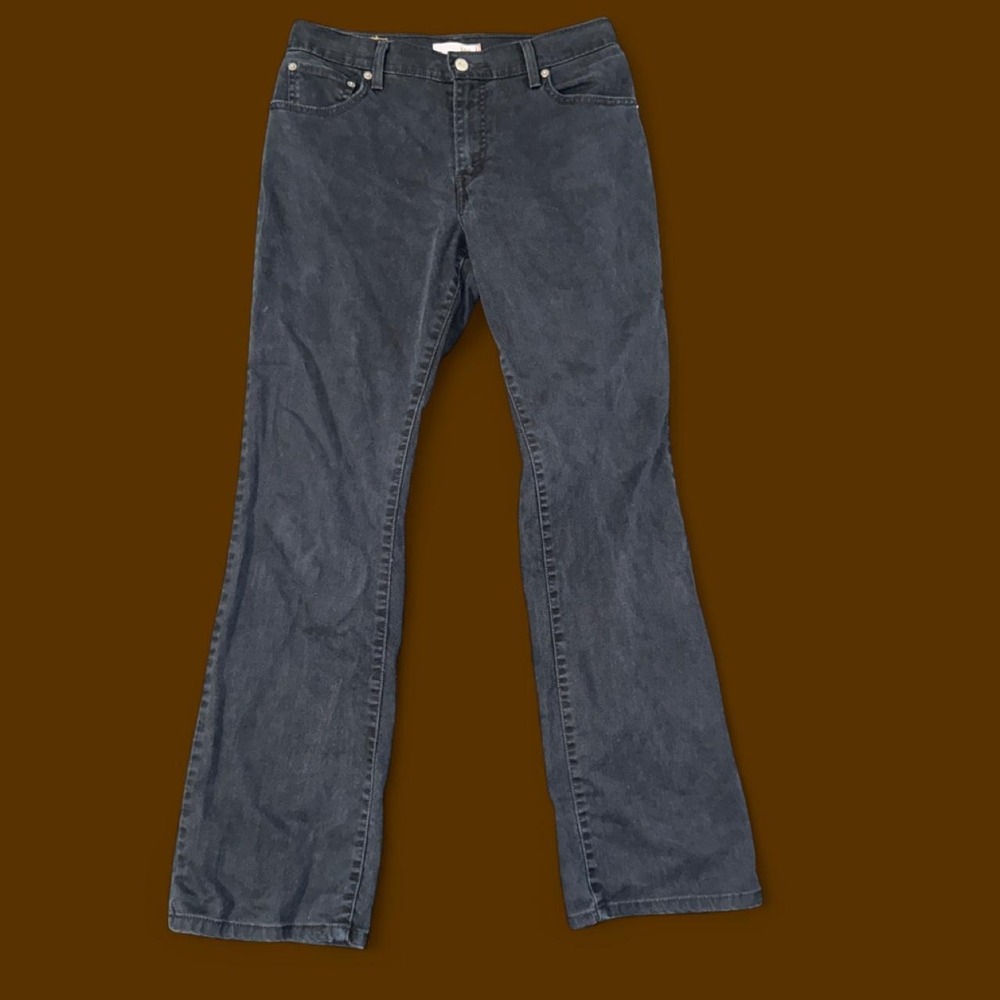 Levi's 550 Relaxed Boot Cut Women's Dark Wash Jeans Size 10L